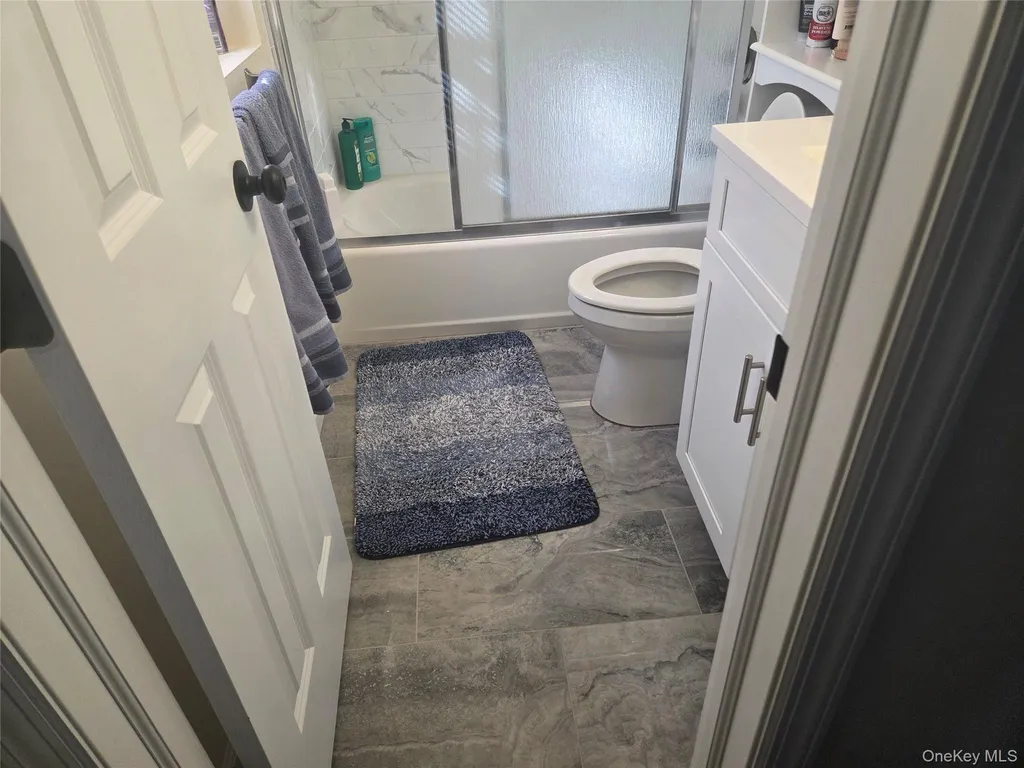 13 Avenue B Middletown NY 10940