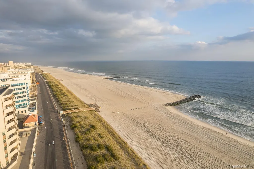 100 Wyoming Avenue Long Beach NY 11561