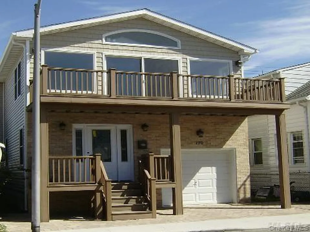 100 Wyoming Avenue Long Beach NY 11561