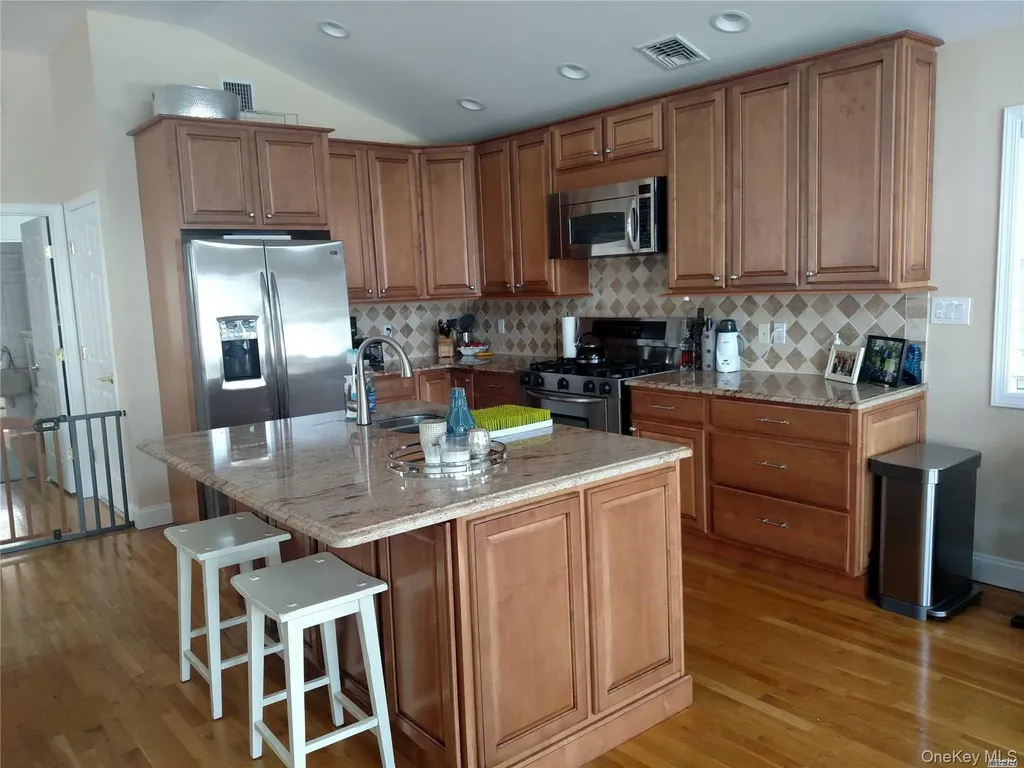 100 Wyoming Avenue Long Beach NY 11561