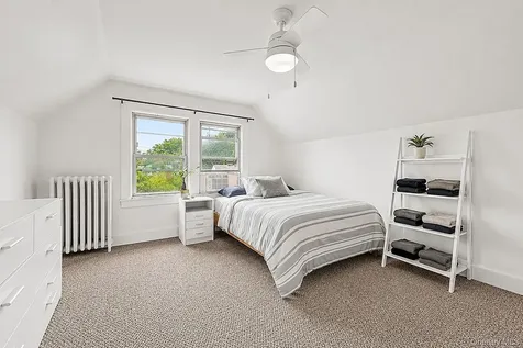 46 Meadow Lane New Rochelle NY 10805