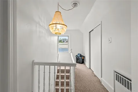 46 Meadow Lane New Rochelle NY 10805
