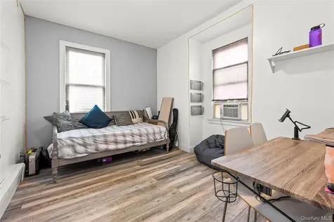 46 Meadow Lane New Rochelle NY 10805