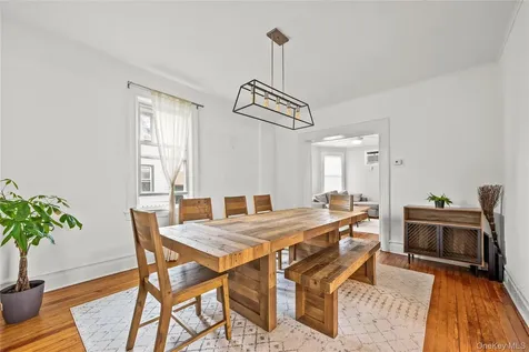 46 Meadow Lane New Rochelle NY 10805