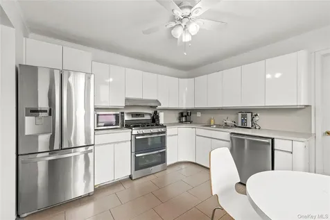 46 Meadow Lane New Rochelle NY 10805