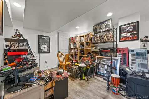 46 Meadow Lane New Rochelle NY 10805