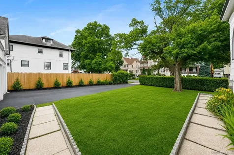 46 Meadow Lane New Rochelle NY 10805