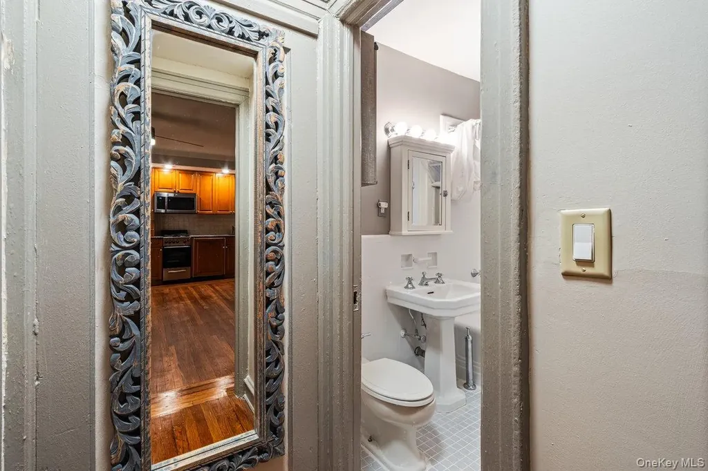 150 Burns Street Forest Hills NY 11375