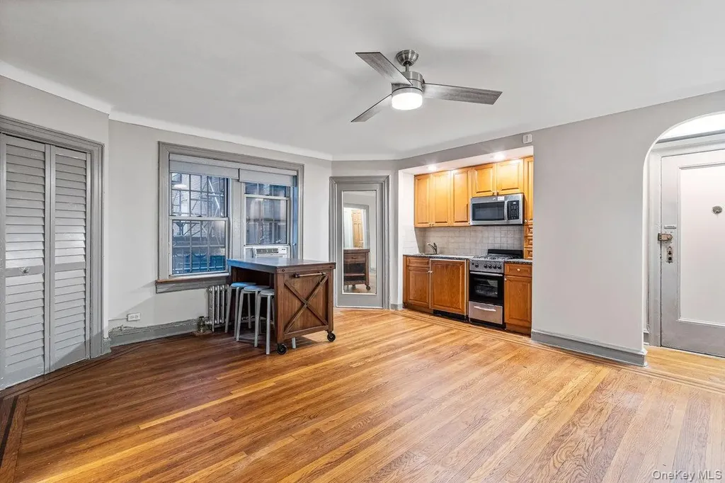 150 Burns Street Forest Hills NY 11375