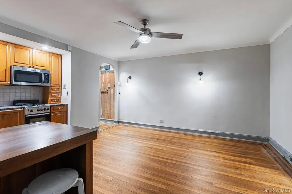 150 Burns Street Forest Hills NY 11375
