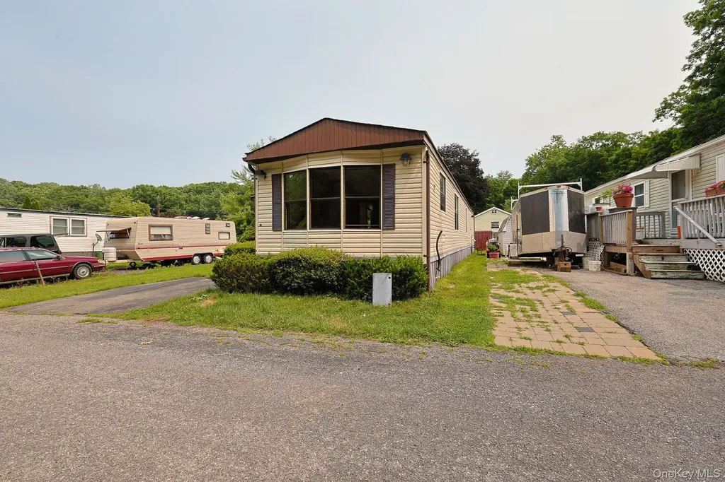 63 Tanglewood Road Hopewell Junction NY 12533