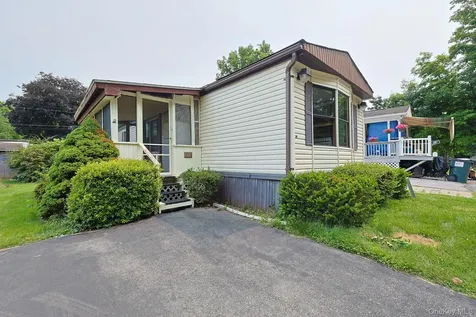 63 Tanglewood Road Hopewell Junction NY 12533