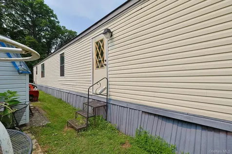 63 Tanglewood Road Hopewell Junction NY 12533