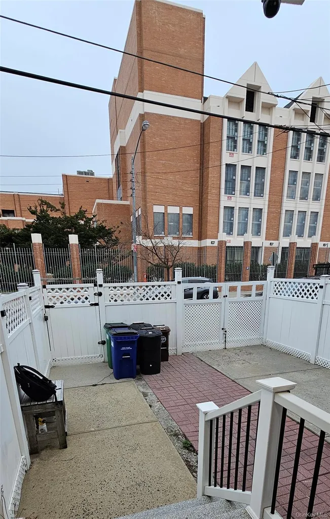 175 Beach 29 Street Far Rockaway NY 11691