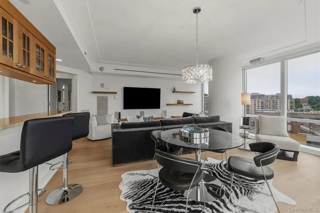 5 Renaissance Square White Plains NY 10601