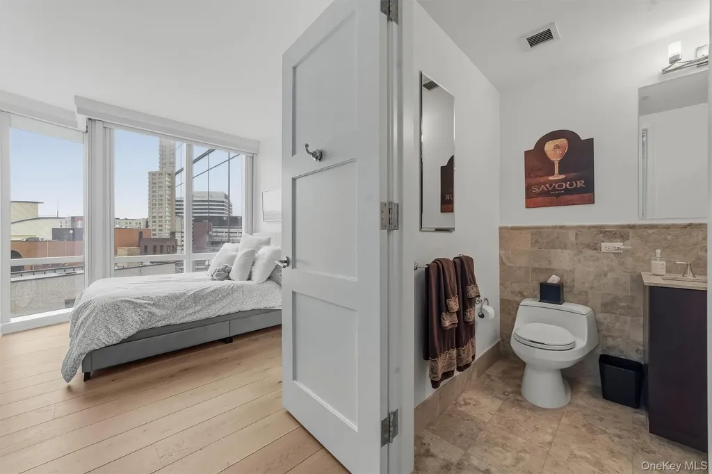 5 Renaissance Square White Plains NY 10601