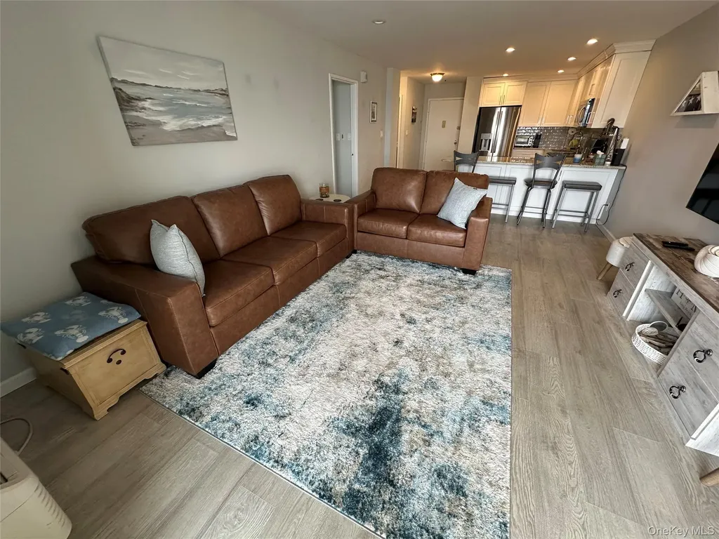 360 Shore Road Long Beach NY 11561