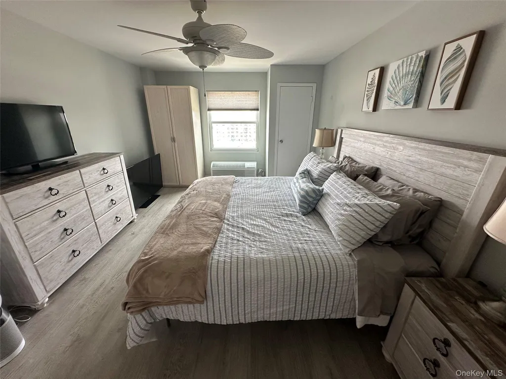 360 Shore Road Long Beach NY 11561