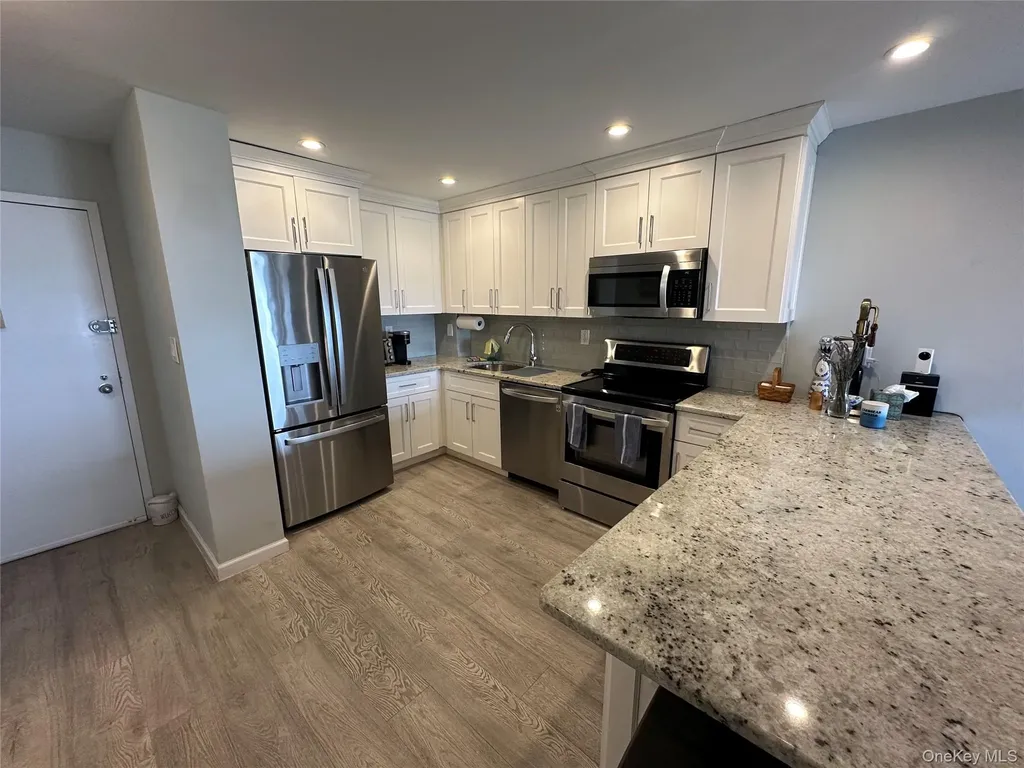 360 Shore Road Long Beach NY 11561
