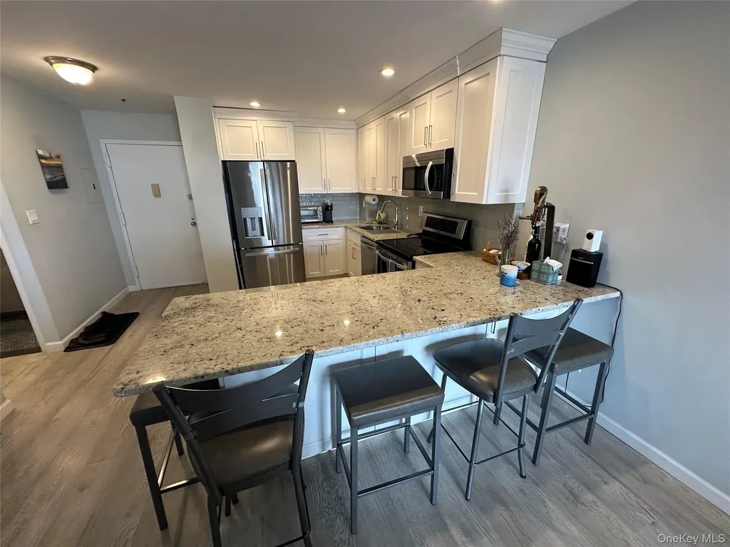 360 Shore Road Long Beach NY 11561