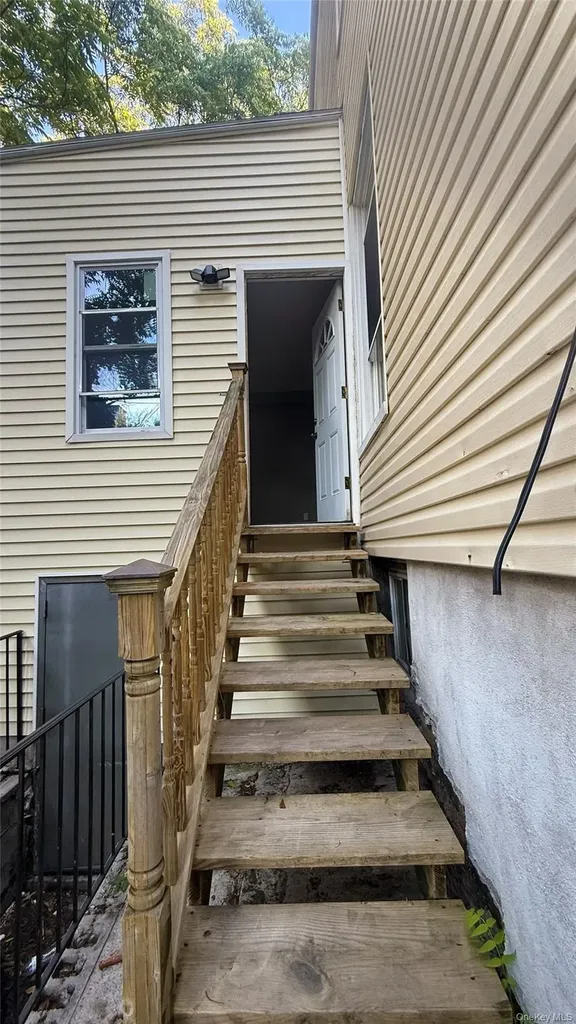 779 E 183rd Street Bronx NY 10460