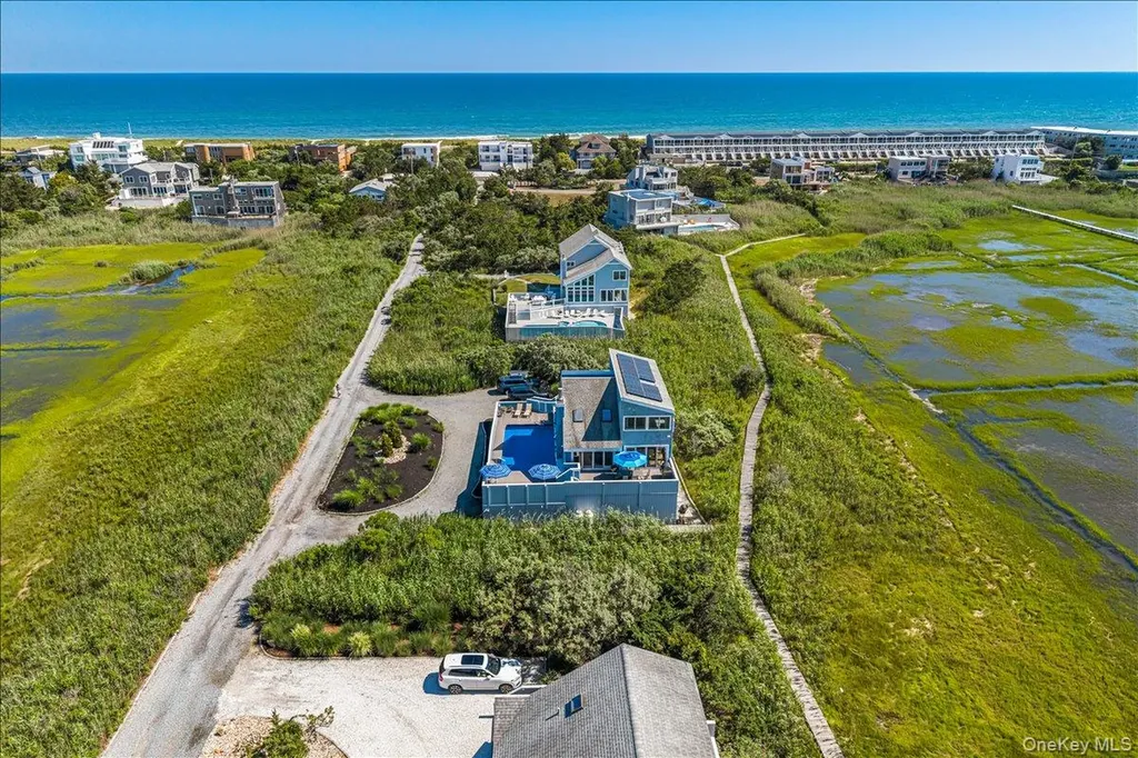 556 Dune Road Westhampton NY 11977