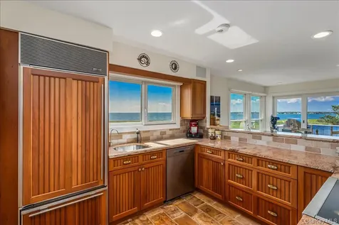 556 Dune Road Westhampton NY 11977
