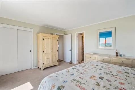 556 Dune Road Westhampton NY 11977