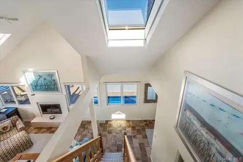 556 Dune Road Westhampton NY 11977