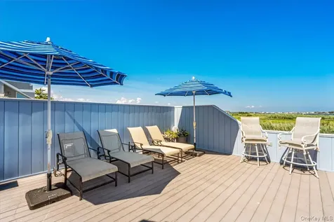 556 Dune Road Westhampton NY 11977