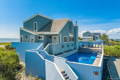 556 Dune Road Westhampton NY 11977