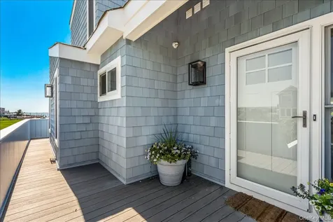 556 Dune Road Westhampton NY 11977