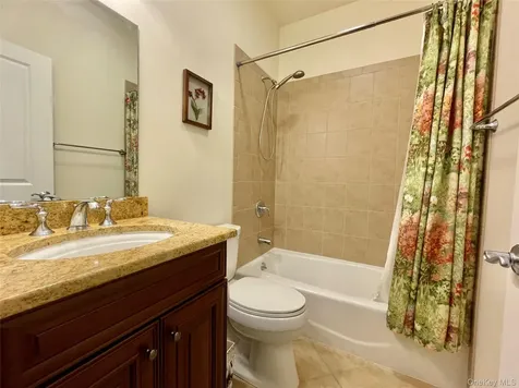10 Maggie May Way Cold Spring NY 10516