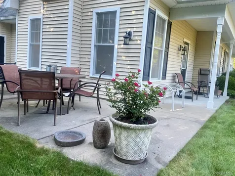 10 Maggie May Way Cold Spring NY 10516