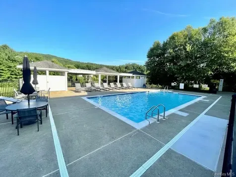10 Maggie May Way Cold Spring NY 10516