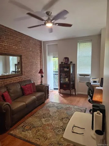 326 E 93rd Street New York (manhattan) NY 10128