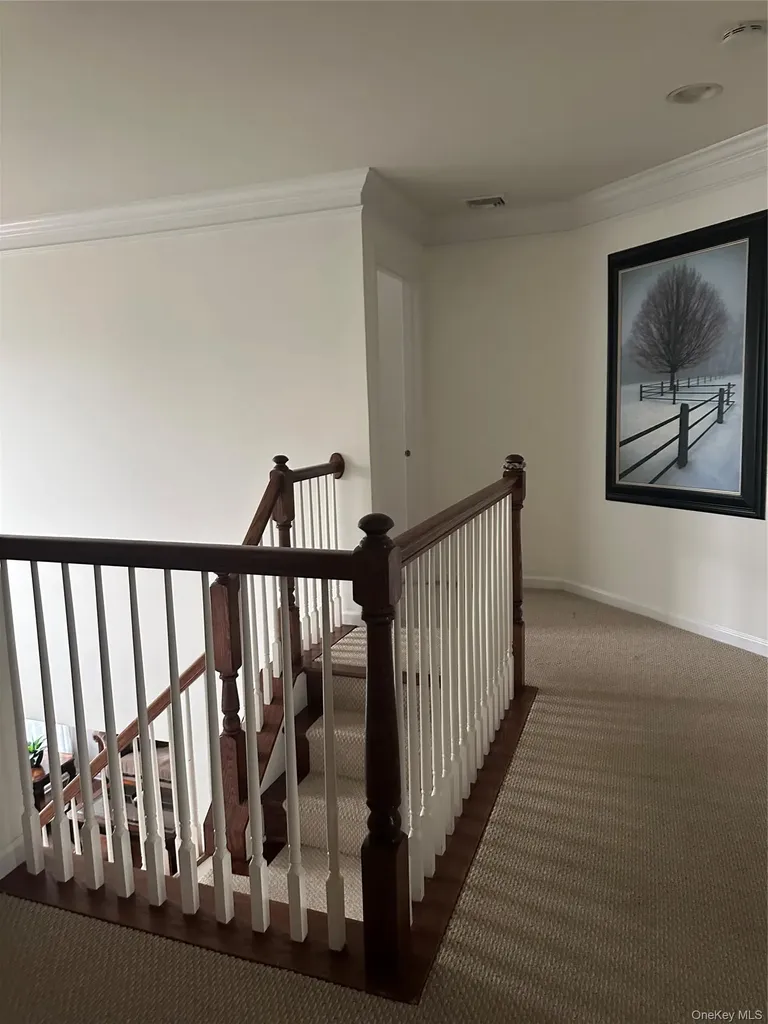 633 Creekside Lane Fishkill NY 12524