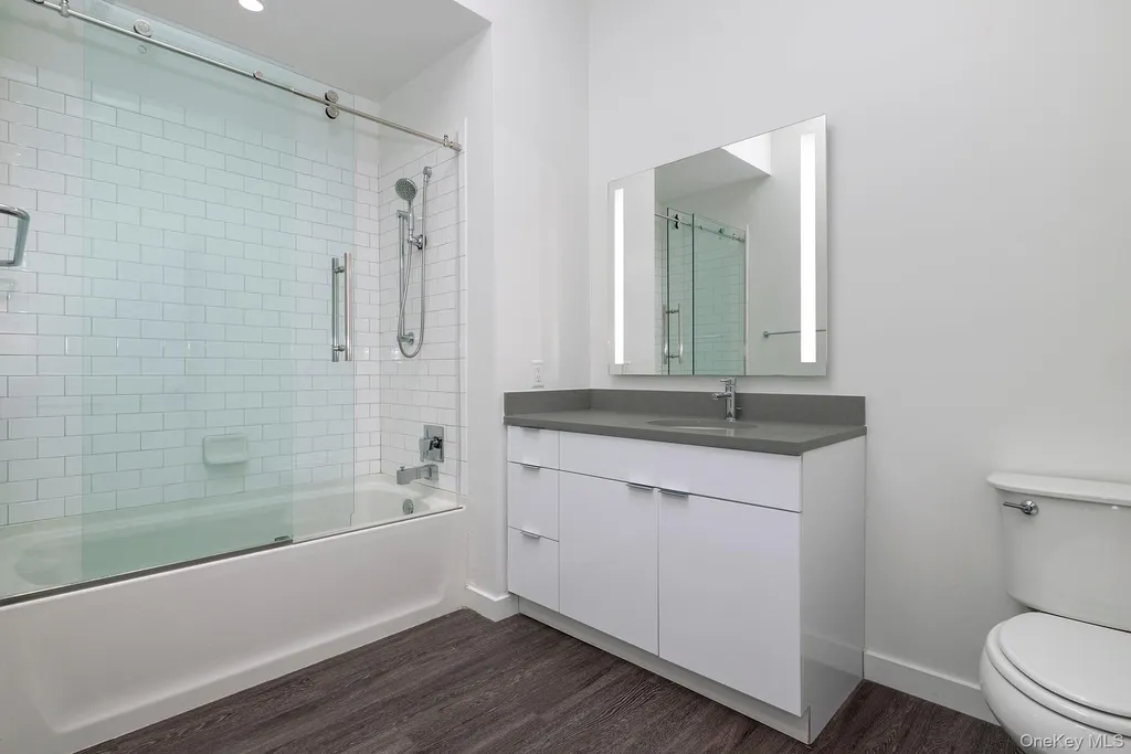 119 Searing Avenue Mineola NY 11501