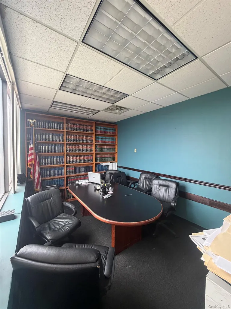 380 N Broadway Jericho NY 11753