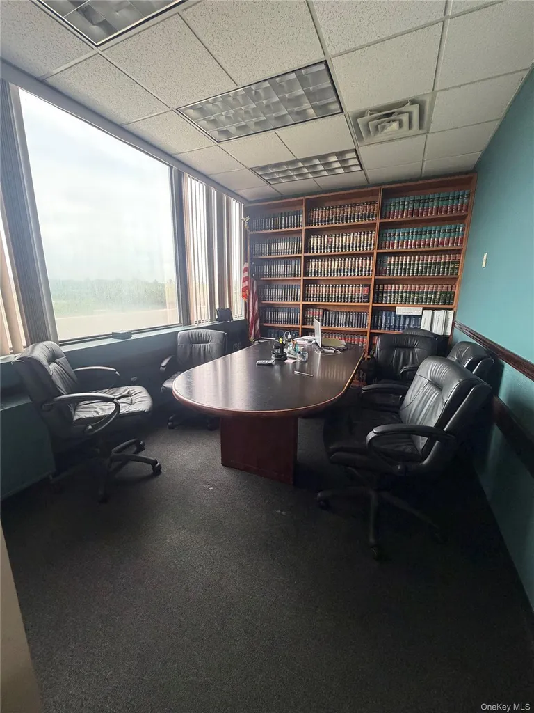 380 N Broadway Jericho NY 11753