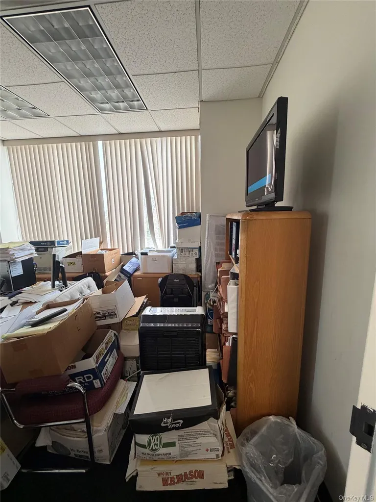 380 N Broadway Jericho NY 11753