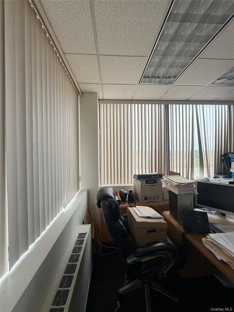 380 N Broadway Jericho NY 11753