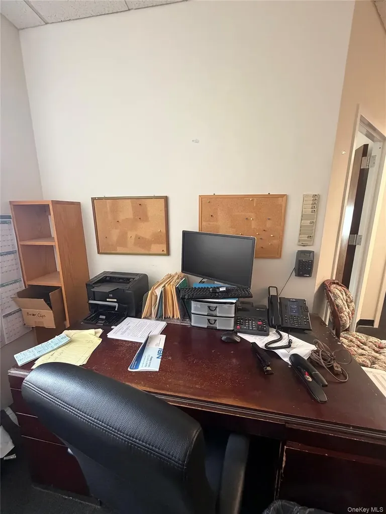 380 N Broadway Jericho NY 11753