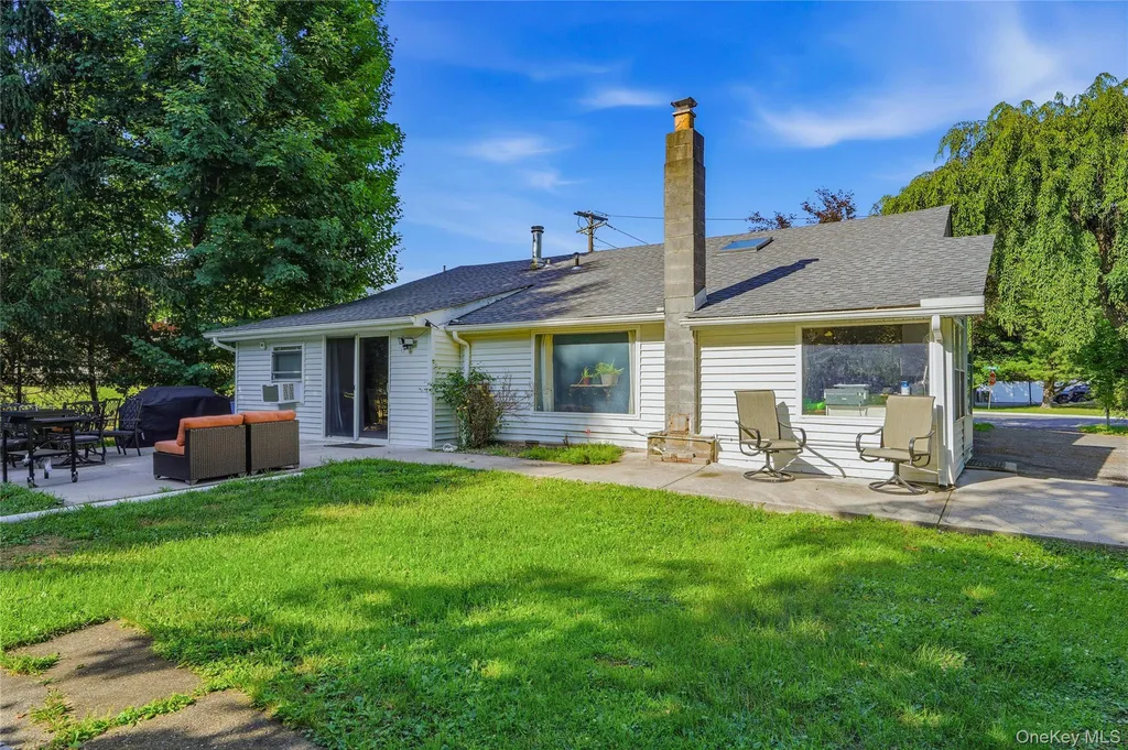 15 Lincoln Drive Washingtonville NY 10992