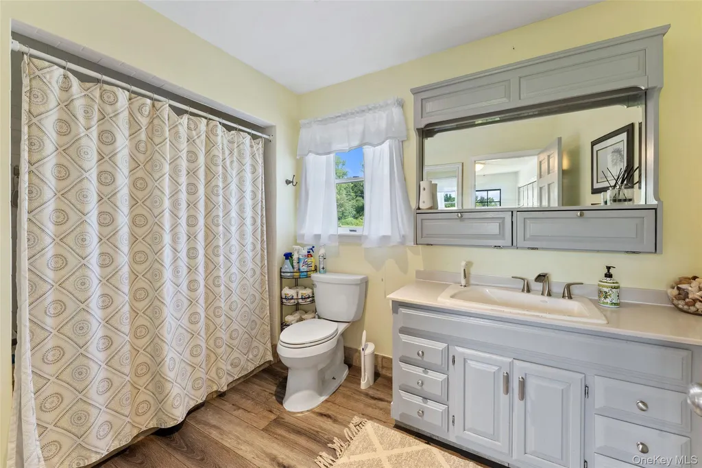 81 Sunset Drive Patterson NY 12563