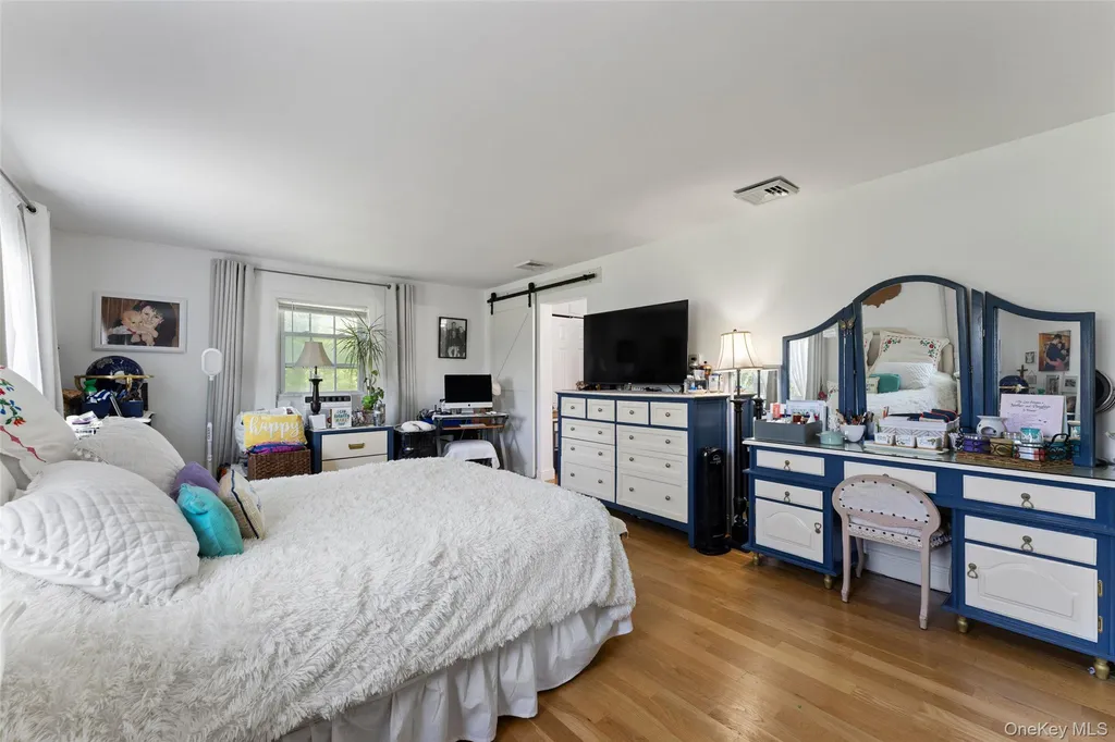81 Sunset Drive Patterson NY 12563