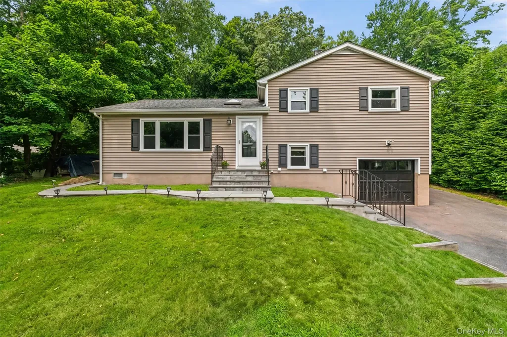 17 Ridge Road Cortlandt Manor NY 10567