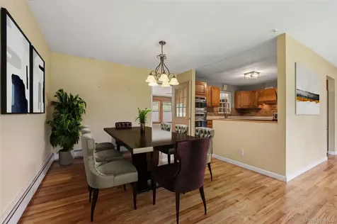 17 Ridge Road Cortlandt Manor NY 10567