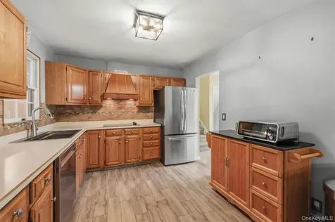 17 Ridge Road Cortlandt Manor NY 10567