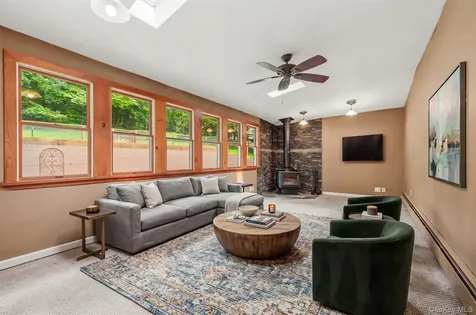 17 Ridge Road Cortlandt Manor NY 10567